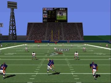 Madden NFL 2000 (USA) screen shot game playing